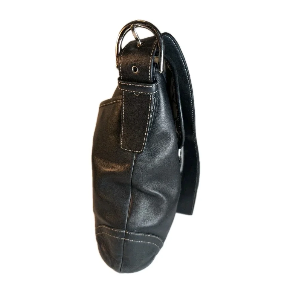 VTG COACH Soho Black Leather Shoulder Bag Crossbody Purse Buckle Adjust Strap